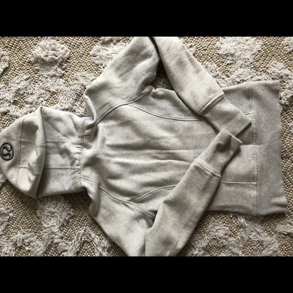 Lululemon fleece lined hoodie - Picture 4 of 4